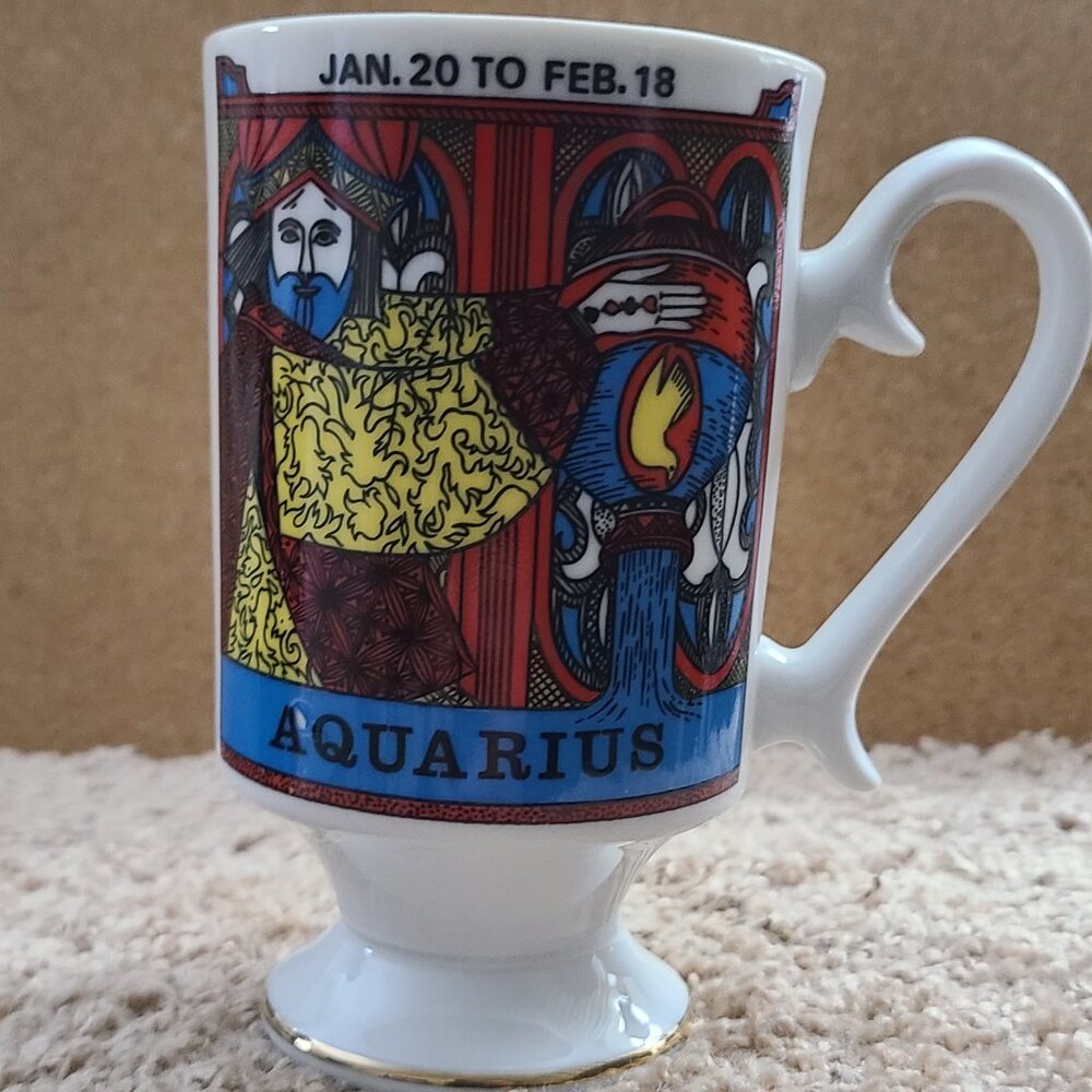 Vintage Aquarius Mug, Royal Crown Arnart Smug Mugs, Retro Footed Zodiac Mug